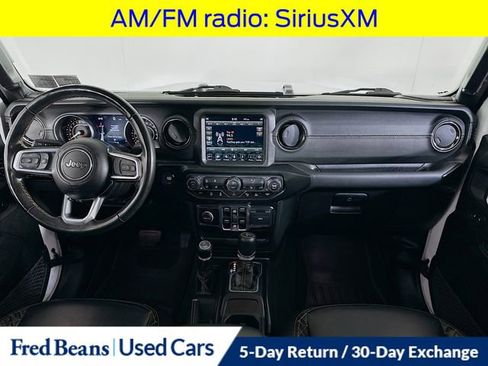 Used 2022 Jeep Gladiator Overland image 18