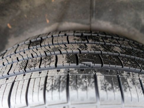 Used 2021 GMC Acadia Denali w/ Denali Ultimate Package image 35