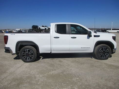 New 2026 GMC Sierra 1500 Pro w/ Pro Value Package image 3