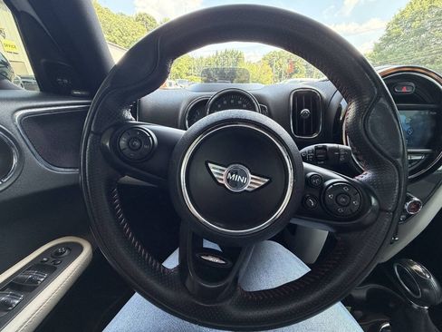 Used 2018 MINI Cooper Countryman ALL4 AWD/4WD image 9