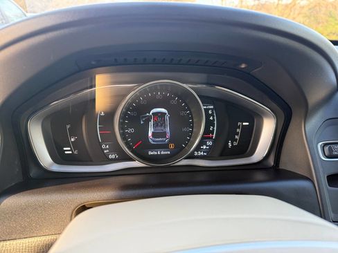Used 2015 Volvo XC60 T5 Premier image 35