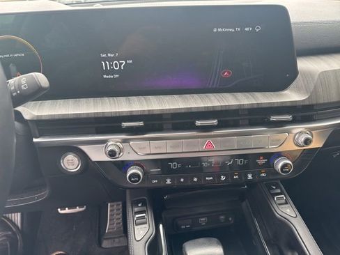 Certified 2024 Kia Telluride SX image 5