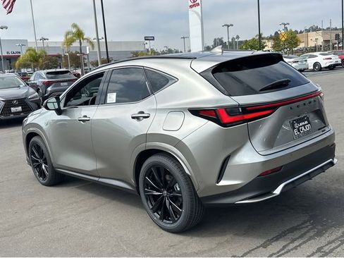 New 2026 Lexus NX 350h F Sport AWD/4WD image 4