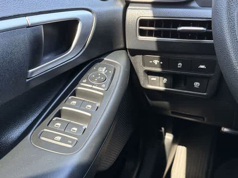 Used 2022 Hyundai Sonata SE image 14