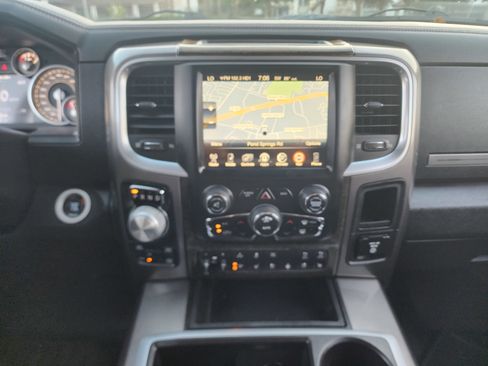 Used 2015 RAM 1500 Limited image 24