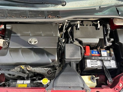 Used 2013 Toyota Sienna Limited w/ Premium Pkg AWD/4WD image 3
