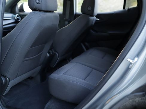 Used 2025 Chevrolet Equinox LT image 26