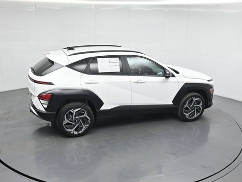 Used 2026 Hyundai Kona SEL Premium AWD/4WD image 40