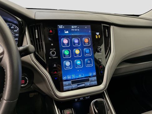 Used 2025 Subaru Outback Premium image 26