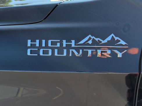 Used 2024 Chevrolet Tahoe High Country w/ Advanced Technology Package image 31