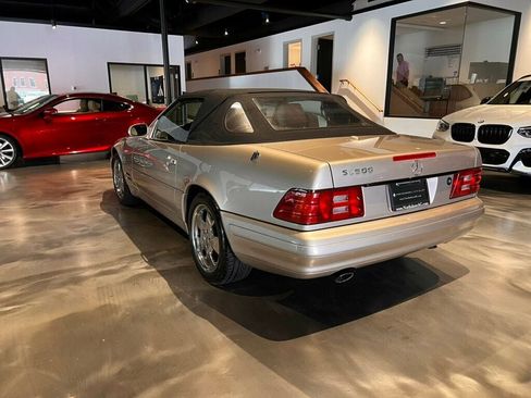 Used 2000 Mercedes-Benz SL 500 image 2