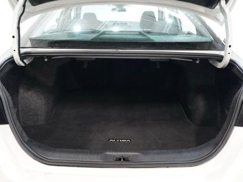 Used 2023 Nissan Altima 2.5 SV image 32