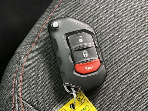 Used 2024 Jeep Wrangler Rubicon image 29