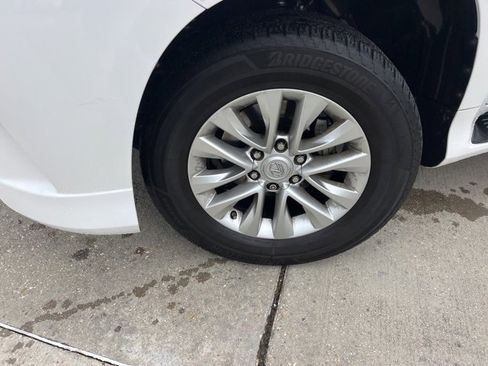 Used 2018 Lexus GX 460 460 image 29