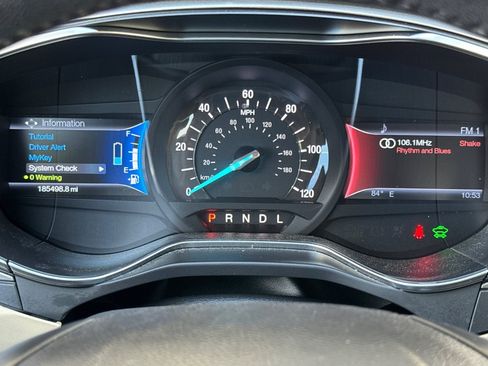 Used 2013 Ford Fusion SE FWD image 34