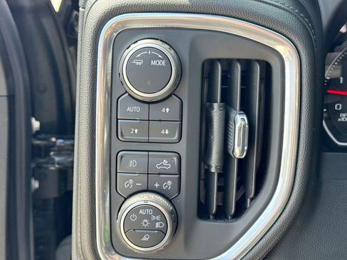 Used 2022 Chevrolet Silverado 2500 LTZ w/ LTZ Plus Package AWD/4WD image 32