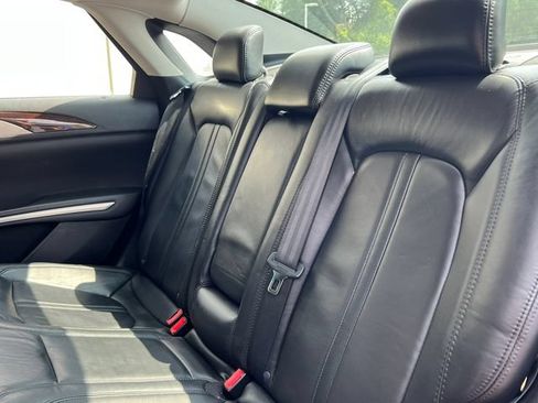Used 2015 Lincoln MKZ AWD w/ Equipment Group 101A Select image 31