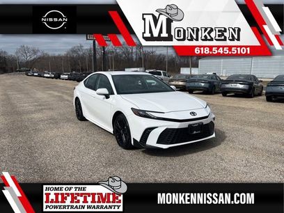 Used 2025 Toyota Camry SE