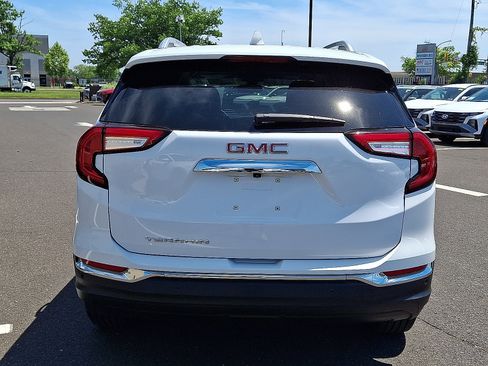 Used 2023 GMC Terrain SLT FWD image 5