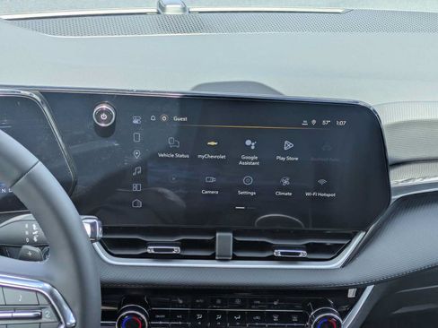 New 2026 Chevrolet Equinox LT w/ Convenience Package II AWD/4WD image 25
