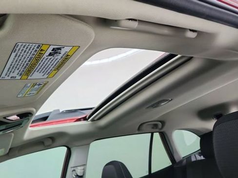 Used 2025 Subaru Outback Premium image 54