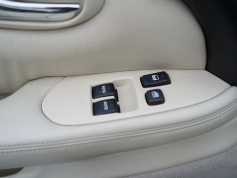 Used 2002 Lexus SC 430 Convertible image 15