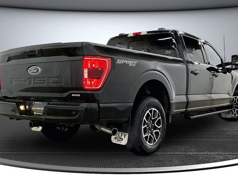 Used 2022 Ford F150 XLT w/ Equipment Group 302A High AWD/4WD image 6