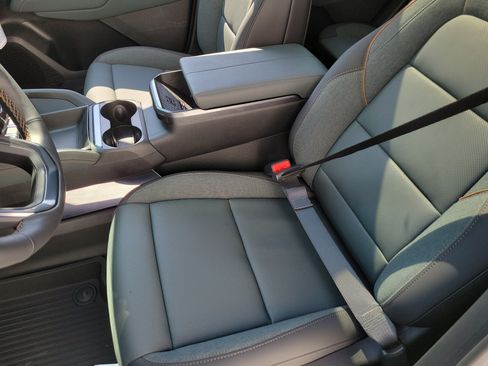 New 2026 GMC Terrain AT4 w/ Convenience Package III AWD/4WD image 23