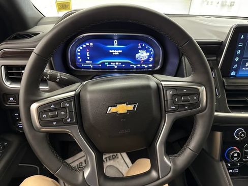 Used 2023 Chevrolet Tahoe LT w/ LT Signature Plus Package AWD/4WD image 15
