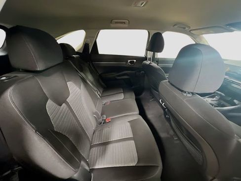 New 2026 Kia Sorento LX image 25