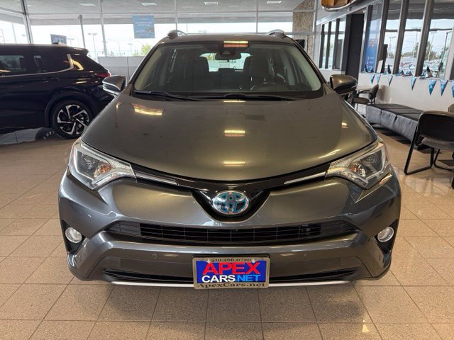 Used 2018 Toyota RAV4 XLE w/ Convenience Package AWD/4WD image 7