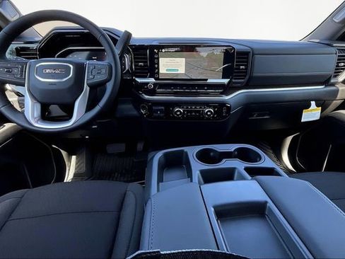 New 2026 GMC Sierra 1500 SLE image 6