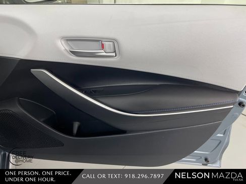 Used 2020 Toyota Corolla SE image 42