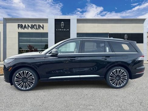 New 2026 Lincoln Aviator Black Label w/ Dynamic Handling Package AWD/4WD image 4
