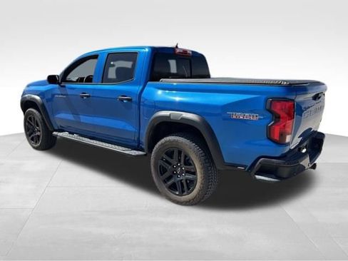 Used 2024 Chevrolet Colorado Trail Boss w/ Technology Package image 3