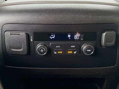 Used 2019 Chevrolet Tahoe LT w/ Luxury Package image 24