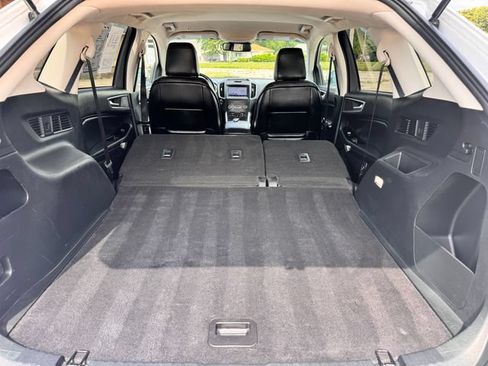 Used 2020 Ford Edge SEL AWD/4WD image 7