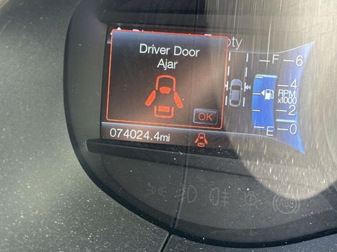 Used 2018 Ford Edge Titanium w/ Equipment Group 301A image 13