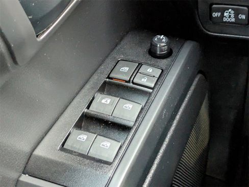 Certified 2023 Toyota Tacoma SR image 25