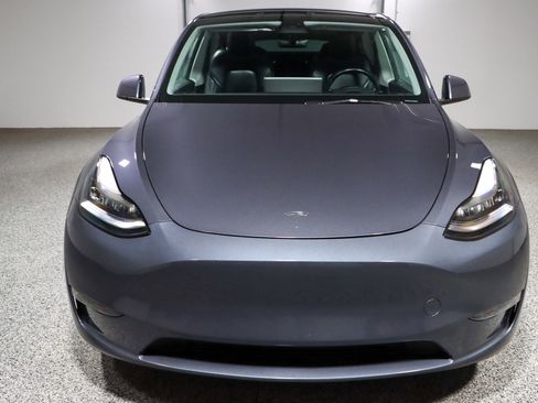 Used 2023 Tesla Model Y Long Range image 4