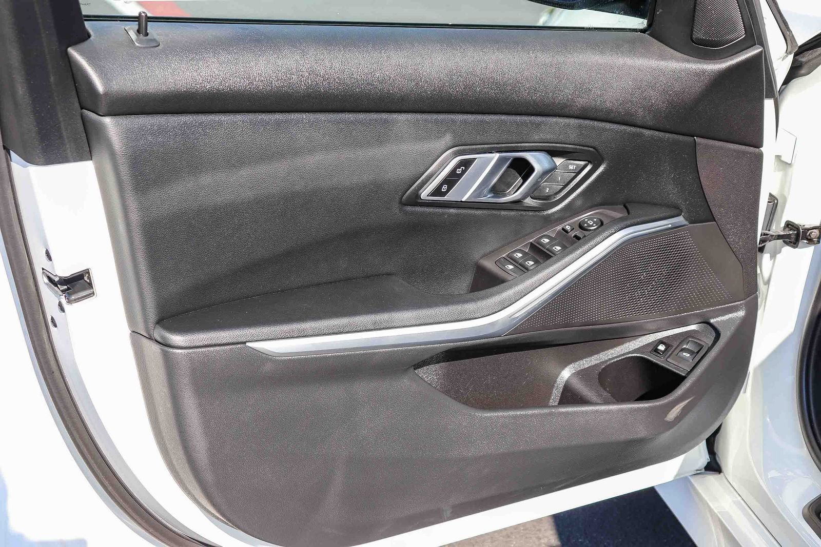 Used 2023 BMW 330e w/ Premium Package RWD image 26