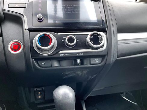 Used 2018 Honda Fit EX image 34