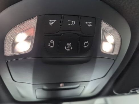 New 2026 Chrysler Pacifica Select image 26