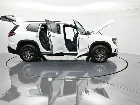 Certified 2025 GMC Acadia Elevation image 50