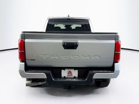 Used 2025 Toyota Tacoma TRD Sport RWD image 8