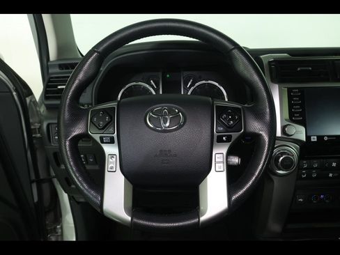 Used 2023 Toyota 4Runner Limited AWD/4WD image 29