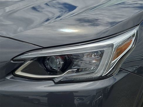 Used 2022 Subaru Outback Limited image 26