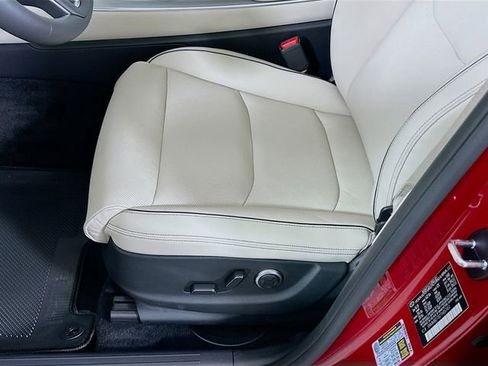 New 2026 Genesis GV70 2.5T Advanced image 21