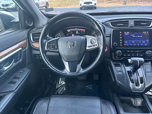 Used 2018 Honda CR-V Touring image 16