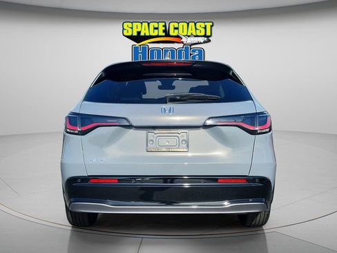 New 2026 Honda HR-V EX-L image 4